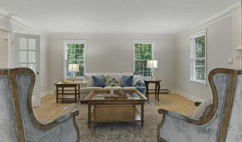 68 Perry Rd, Bedford, NH 03110