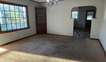 704 4th Ave E, Albia, IA 52531