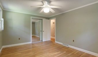 16 Crooked Spring Rd, Billerica, MA 01862