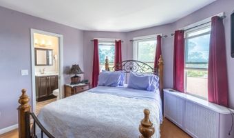 24 Livingston Ave, Andover, NJ 07801