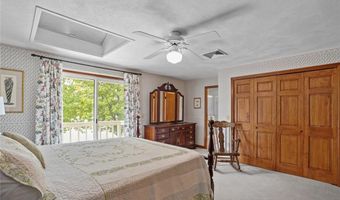 236 Indian Trl, Narragansett, RI 02874