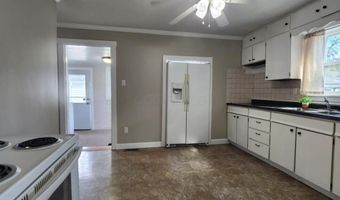 430 N Simon St, Ada, OH 45810