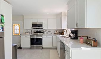 141 Woodward Ave, East Providence, RI 02914