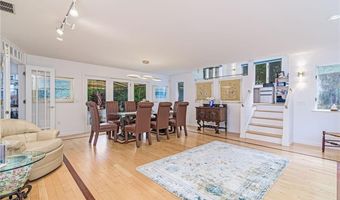 48 Wright Ln, Jamestown, RI 02835