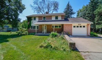 1105 S TIMMERS Ln, Appleton, WI 54914