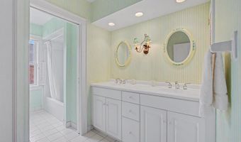 634 East Ave, Bay Head, NJ 08742