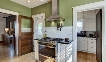 1704 Birch St, Eau Claire, WI 54703