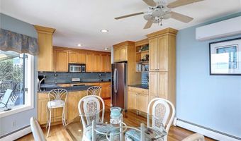 129 Seaside Dr, Jamestown, RI 02835