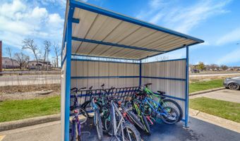 2245 Nichols Rd C, Arlington Heights, IL 60004