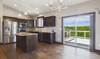 1701 W River Bend St, Brandon, SD 57005
