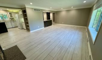 6730 Bennett Rd, Anderson Twp., OH 45230