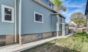 10704 S State St, Chicago, IL 60628