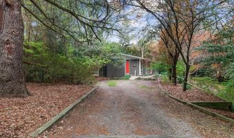 2313 GLASGOW Rd, Alexandria, VA 22307
