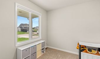 2720 21st St SW, Altoona, IA 50009