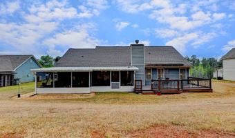 184 Woodpecker Pt, Danielsville, GA 30633