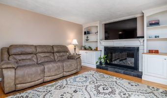 81 Cydot Dr, North Kingstown, RI 02852