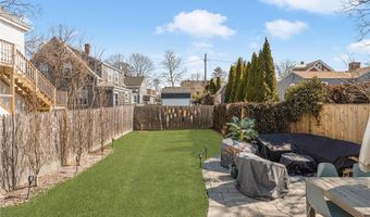 35 Hall Ave, Newport, RI 02840