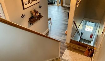 10 Aegis Dr, Bath, ME 04530