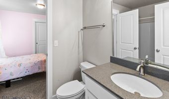 97 9th St B, Belgrade, MT 59714