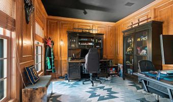 3901 N MILLWOOD Dr, Appleton, WI 54913