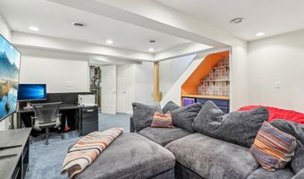 650 CORSICA Ave, Bear, DE 19701