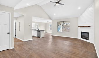 107 Northview Ter, Ash Grove, MO 65604