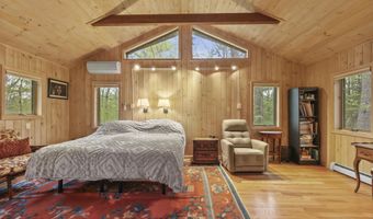 422 Bonny Rigg Hill Rd, Becket, MA 01223