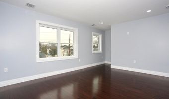 46 Phelps Ave, Bergenfield, NJ 07621