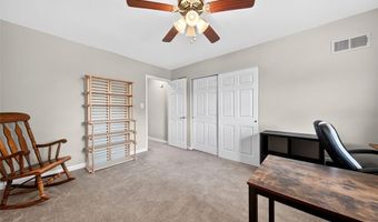 693 Rustic Valley Dr, Ballwin, MO 63021
