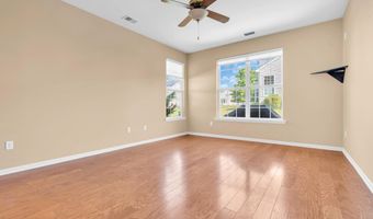 18 Hatteras Way, Barnegat, NJ 08005