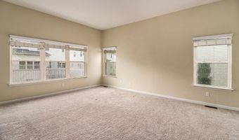 1304 N Bay Dr, Ann Arbor, MI 48103