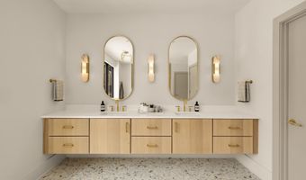 6916 CARMICHAEL Ave, Bethesda, MD 20817