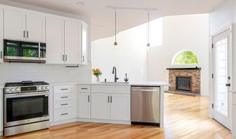 1035 Sage St, Broomfield, CO 80020