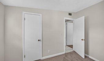 87 SARATOGA Cir S, Atlantic Beach, FL 32233