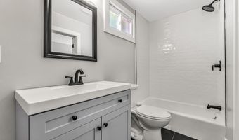 222 Wakelee Ave, Ansonia, CT 06401