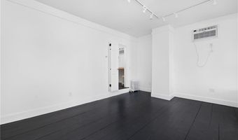 138 Spring St 1, Newport, RI 02840