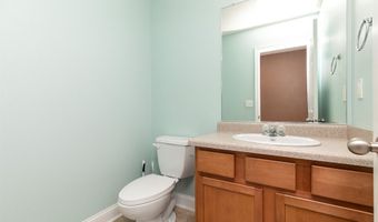 839 Poe Ave, Ames, IA 50014