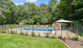 111 Peeptoad Rd, Scituate, RI 02857