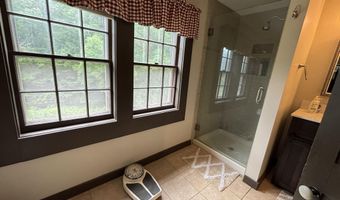1012 West Rd, Belgrade, ME 04917