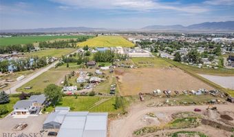 2250 Oro Ln, Belgrade, MT 59714