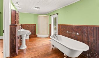 212 Yancey Rd, Arnoldsville, GA 30619