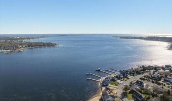 32 Cove Rd W, Bayville, NJ 08721
