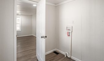 718 S Illinois St, Bicknell, IN 47512