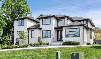 13 Autumn Ct, Airmont, NY 10901