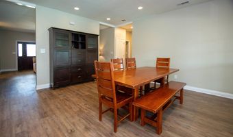 405 Woodburn Ln, Berwick, LA 70342