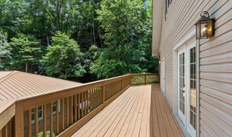 95 Cherokee Ave, Andrews, NC 28901