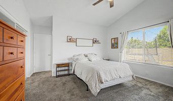 1376 E BINNER Dr, Chandler, AZ 85225