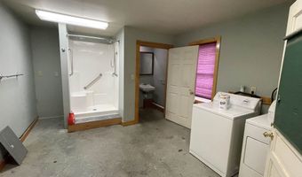 100 Cherry Tree Hill Ln, Barton, VT 05822