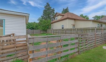 502 S 7th St, Chickasha, OK 73018