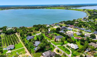 140 SYLVANA Ct, Auburndale, FL 33823